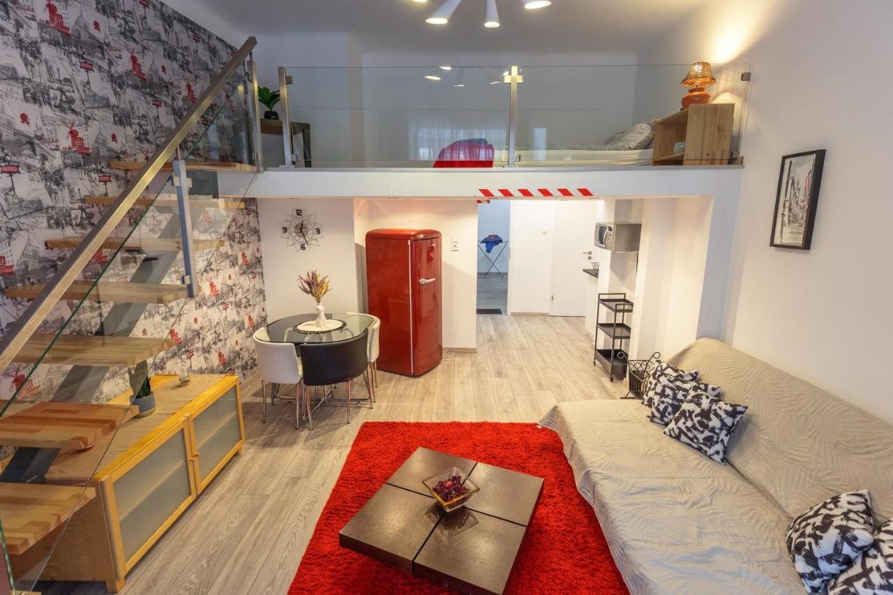 Karavan Corner Апартаменты *